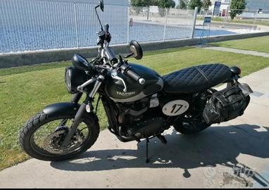 Triumph Street scrambler 900