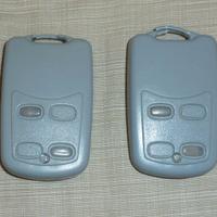 n. 2 telecomandi per cancelli a 2 tasti - usati