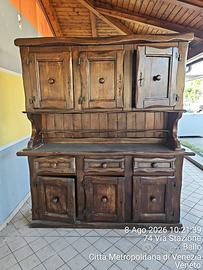 mobile Credenza