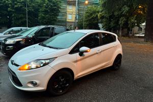 Ford Fiesta 2012 1.2 benzina 60cv NEOPATENTATI