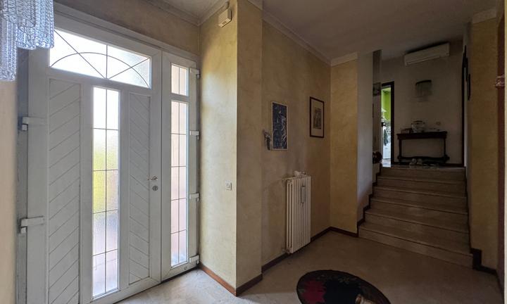 C-C169 Singola con giardino