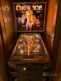 Flipper rolling stones