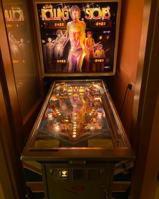 Flipper rolling stones