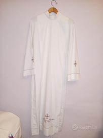 tunica da prete ricamata