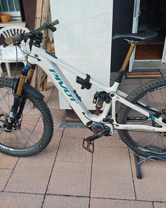 E-bike mtb Pivot