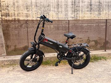 Bicicletta elettrica a lunga autonomia VICTRIP T6