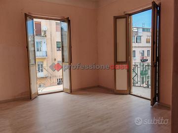 3 vani zona via Medaglie d' Oro -1