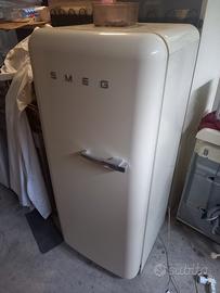 frigorifero Smeg 