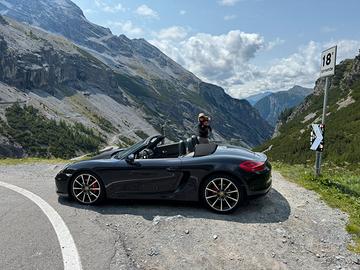 Porsche boxster 981