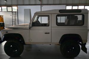 defender 90 td4