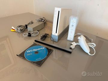 Nintendo Wii Bianca + Accessori e Wii Sports
