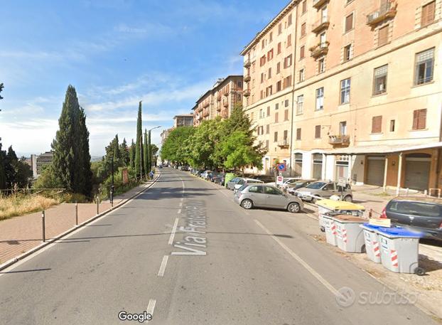 Monolocale perugia centro. giardino. libero