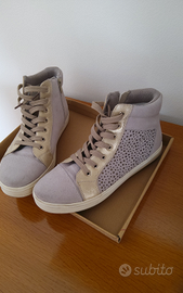 Scarpe Donna Snakers Beige con Zip