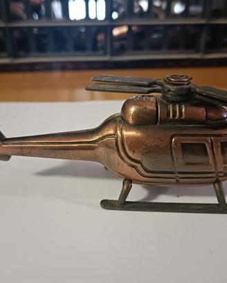 Accendino da collezione d'epoca