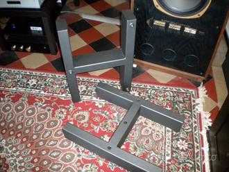 Piedistalli per Diffusori Tannoy SGM1000 e Tannoy  			