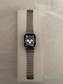 Apple watch 9 45mm silver