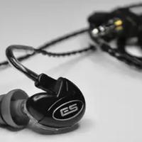 In ear monitor alta fedeltà  Earsonics SM64