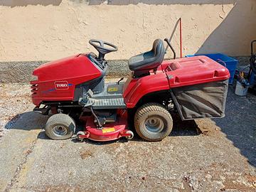 Trattorino tagliaerba Toro DH-200