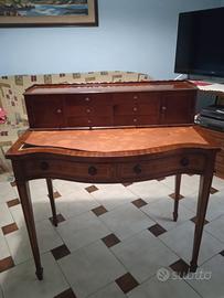 Secretaire 