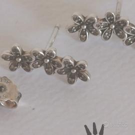 Pandora orecchini tris margherite in argento 925