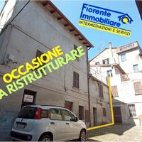 Trattabile - casa in centro storico