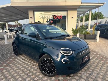 Fiat 500 500e Berlina 42 kWh La Prima By Bocelli