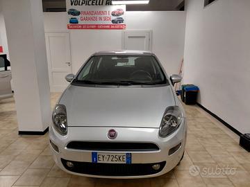 FIAT PUNTO ANNO 2015 BZ METANO ADATTA NEOPATENTATI