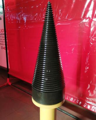 Spaccalegna professionale escavatori e trivella