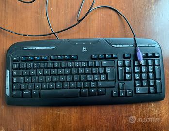 Tastiera con filo x computer