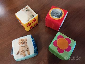 Gioco Chicco - cubi morbidi in stoffa (peluche) 