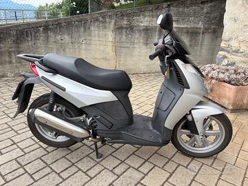 Aprilia Sportcity 200