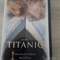 Titanic VHS