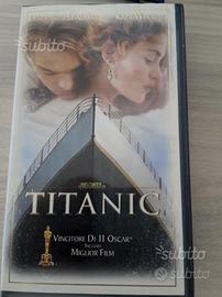 Titanic VHS