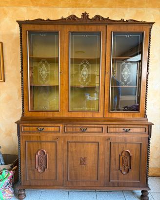 Credenza