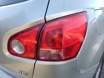 Fanale posteriore destro NISSAN QASHQAI del 2008