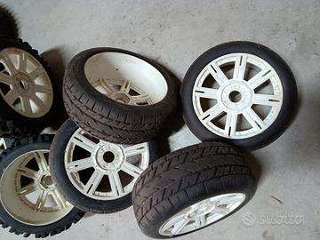 gomme RC 1/8 fastrax