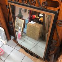 Specchio in ferro battuto lavorato