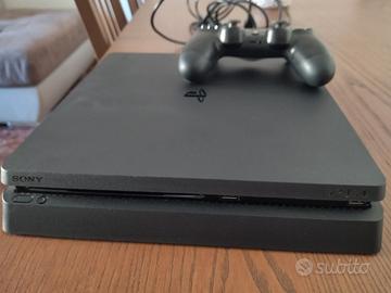 PlayStation 4 Slim