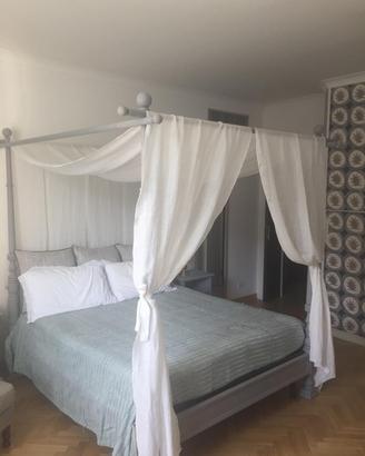 Letto a Baldacchino