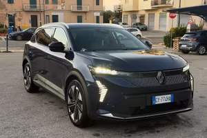 Renault Scenic Scénic E-Tech Electric 220 CV Long 