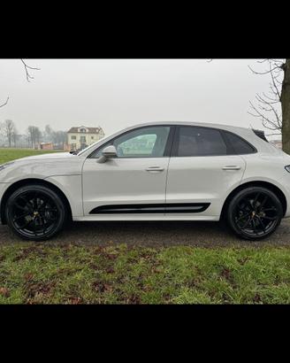 Porsche Macan 2.0 265cv 