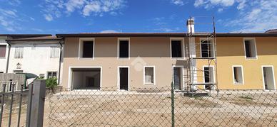 PORZIONE DI BIFAMILIARE A CEREA