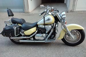 suzuki intrude 1500lc