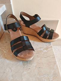 Sandali da donna marca Caslynn Harp – Clarks