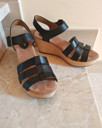 Sandali da donna marca Caslynn Harp – Clarks