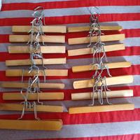 grucce in legno per pantaloni