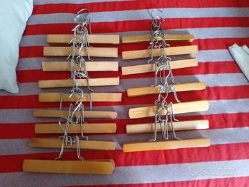 grucce in legno per pantaloni