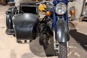Sidecar MT 11 Dneper marciante