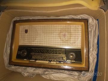 Radio d'epoca Philips Capella
