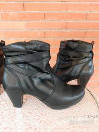 Stivale tronchetto donna 39 pelle nera